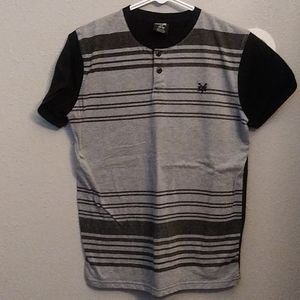 Zoo York t shirt
